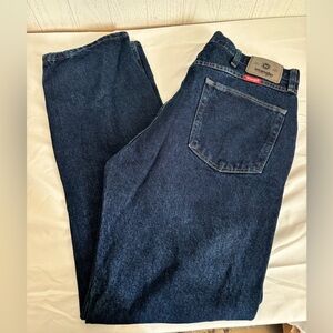 Wrangler Premium Quality Men Blue Denim Jean Size 36x32 Relaxed Fit